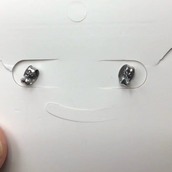 Earrings and necklace  Heart shape - Picture 5 of 8